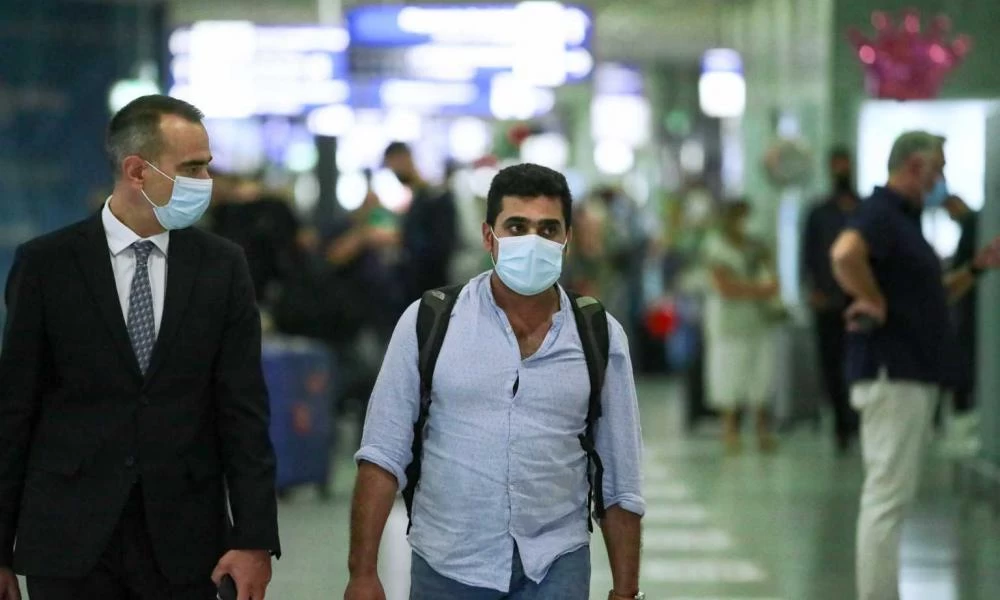 Καμπούλ: Έφτασε στην Αθήνα με ασφάλεια ο Έλληνας που είχε εγκλωβιστεί